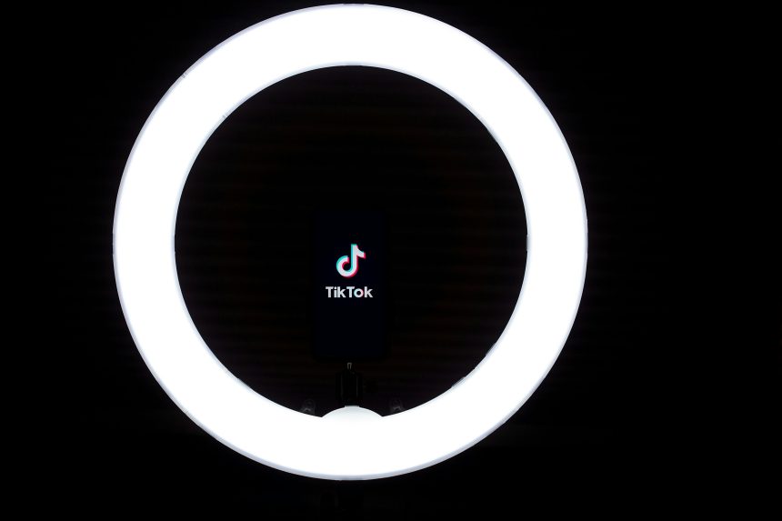 Ultimele zile de înscrieri la TikTok Ad Awards 2024
