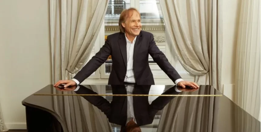 Richard Clayderman, pianistul francez de Cartea Recordurilor, revine în România. Unde va concerta și cât costă biletele
