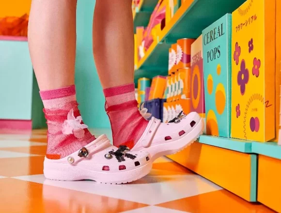 Iubirea adevărată cu Crocs se arată