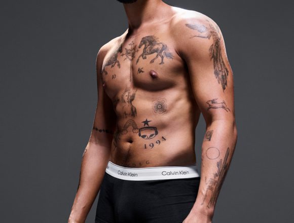 SP25_BAD_BUNNY_PR_6 Calvin Klein dezvăluie campania de primăvară 2025 cu Bad Bunny
