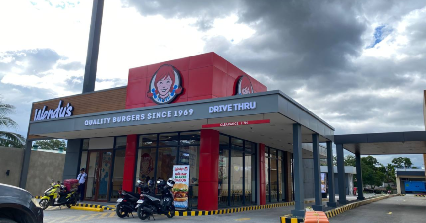 Lanțul de restaurante Wendy’s intră în România și plănuiește investiții de peste 200 de milioane de dolari