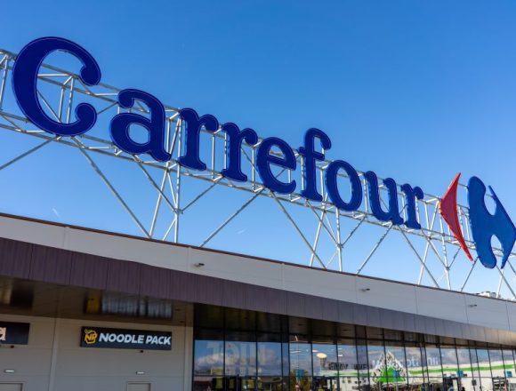carrefour-exterior Carrefour construiește un portofoliu de pâini de specialitate împreună cu parteneri locali