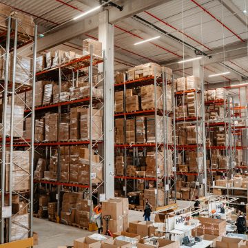 CTP își extinde parteneriatul cu furnizorul de servicii e-commerce HelpShip la 20.000 mp în Oradea