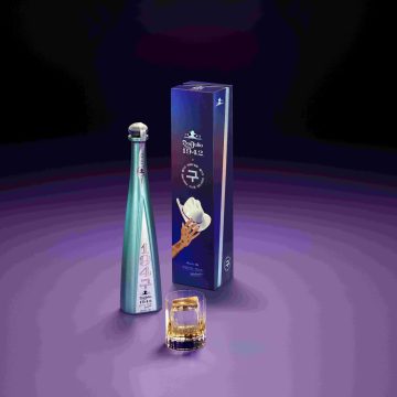 Tequila Don Julio lansează în România o ediție globală exclusivă în colaborare cu Peggy Gou: Tequila Don Julio 194구