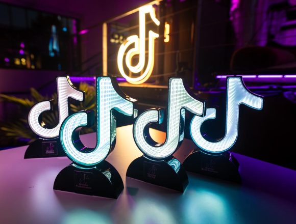 TikTok Ad Awards CE 2025: TikTok va premia cele mai bune campanii publicitare din Europa Centrală și de Est