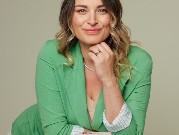 Femi.Eko®lansează cea mai nouă colecție de costume de baie menstruale sustenabile: protecție, confort și libertate totală
