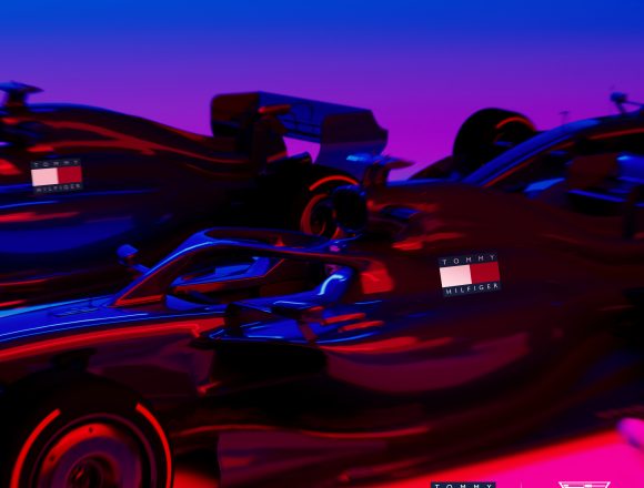 TOMMY HILFIGER SE ALĂTURĂ ECHIPEI CADILLAC FORMULA 1® CA PARTENER VESTIMENTAR OFICIAL