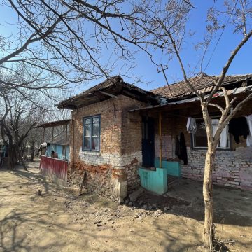 4 din 10 familii de la sat se împrumută lunar pentru mâncare. World Vision: „Copiii nu pot visa la viitor dacă părinții nu-și permit prezentul”