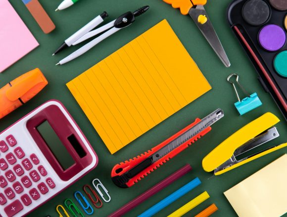 rechizite sezamo Sezamo a dat startul campaniei Back to School cu reduceri de până la 25% și peste 500 de produse dedicate