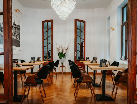 Urban Hub, investiție de 150.000 de euro într-un spațiu de co-working și evenimente la Piața Romană