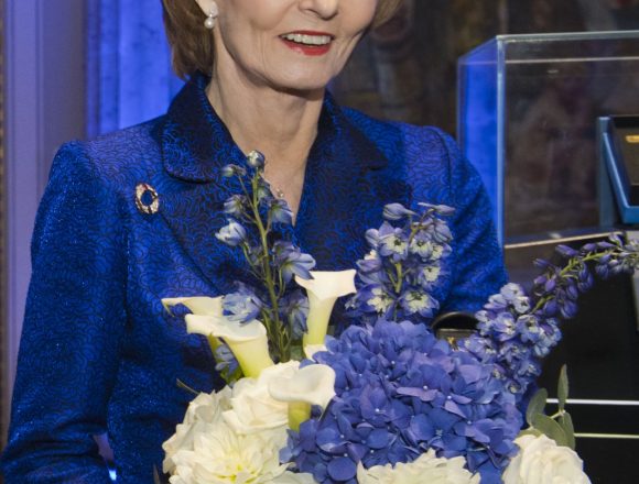 MS-Margareta Pelikan lansează un stilou în onoarea Majestății Sale Margareta, Custodele Coroanei Române