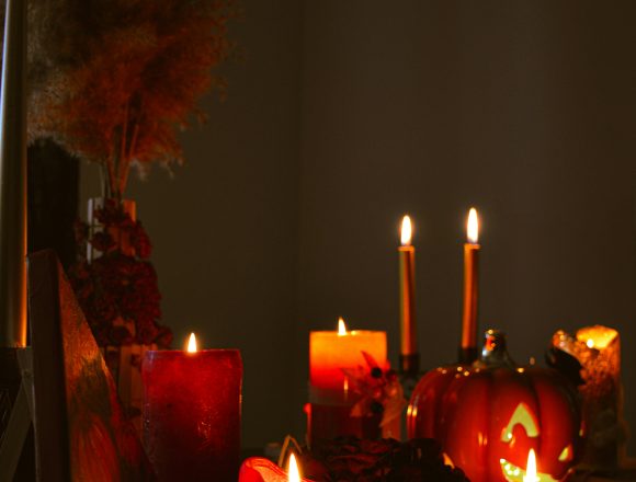 doriana-popa-3xQZ0lqWtpw-unsplash Toamna se numără dovlecii: Sezamo, creșteri record la produsele tematice de Halloween