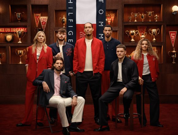 TOMMY HILFIGER ȘI LIVERPOOL FC ANUNȚĂ  UN PARTENERIAT UNIC ÎN LUMEA FOTBALULUI