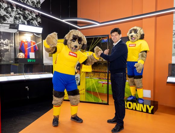 PENNY continuă să susțină  valorile sportului românesc și devine partener al Muzeului Fotbalului