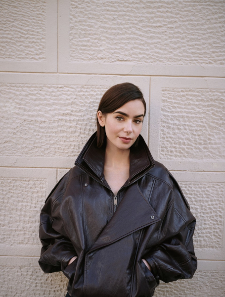 Zalando-x-Lily-Collins-1 Lily Collins, numită prima ambasadoare Zalando la nivel global