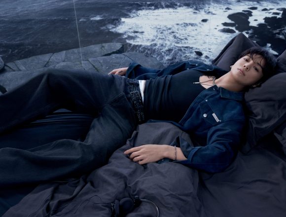 SP26_JK_PR (4) Calvin Klein dezvăluie un nou capitol dedicat denimului, cu Jung Kook de la BTS