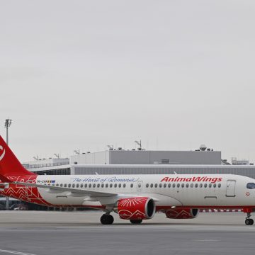 AnimaWings inaugurează în premieră noile zboruri directe de la Cluj-Napoca spre Atena și își extinde rețeaua de zboruri din Transilvania pentru sezonul de vară 2026