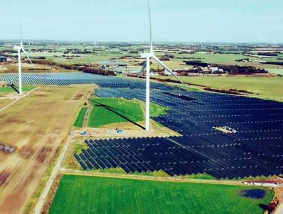 Hybrid-park Eurowind Energy România a primit autorizațiile de construire pentru parcul eolian și fotovoltaic Siminoc