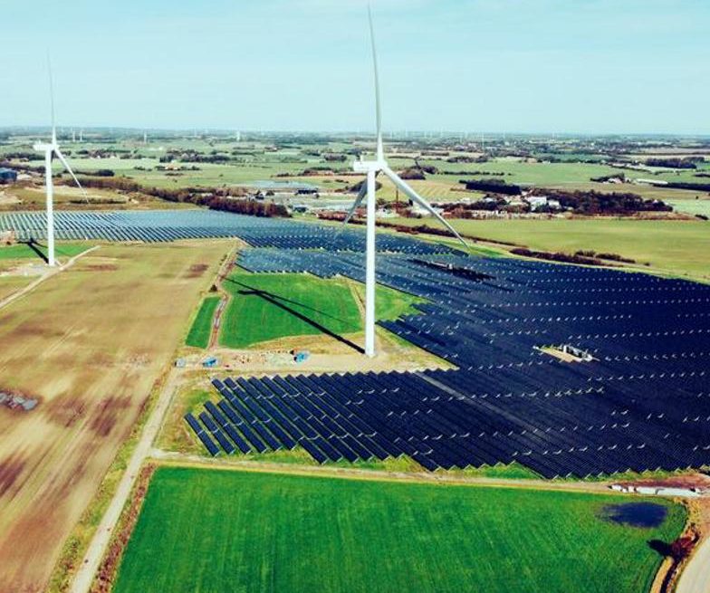 Eurowind Energy România a primit autorizațiile de construire pentru parcul eolian și fotovoltaic Siminoc