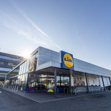Comunicat de presă_Lidl România_peste 1.400 de produse sub 10 lei (2) Cum a ajuns Lidl preferatul românilor? O analiză a prețurilor arată că retailerul are aproximativ jumătate din sortiment la prețuri sub 10 lei